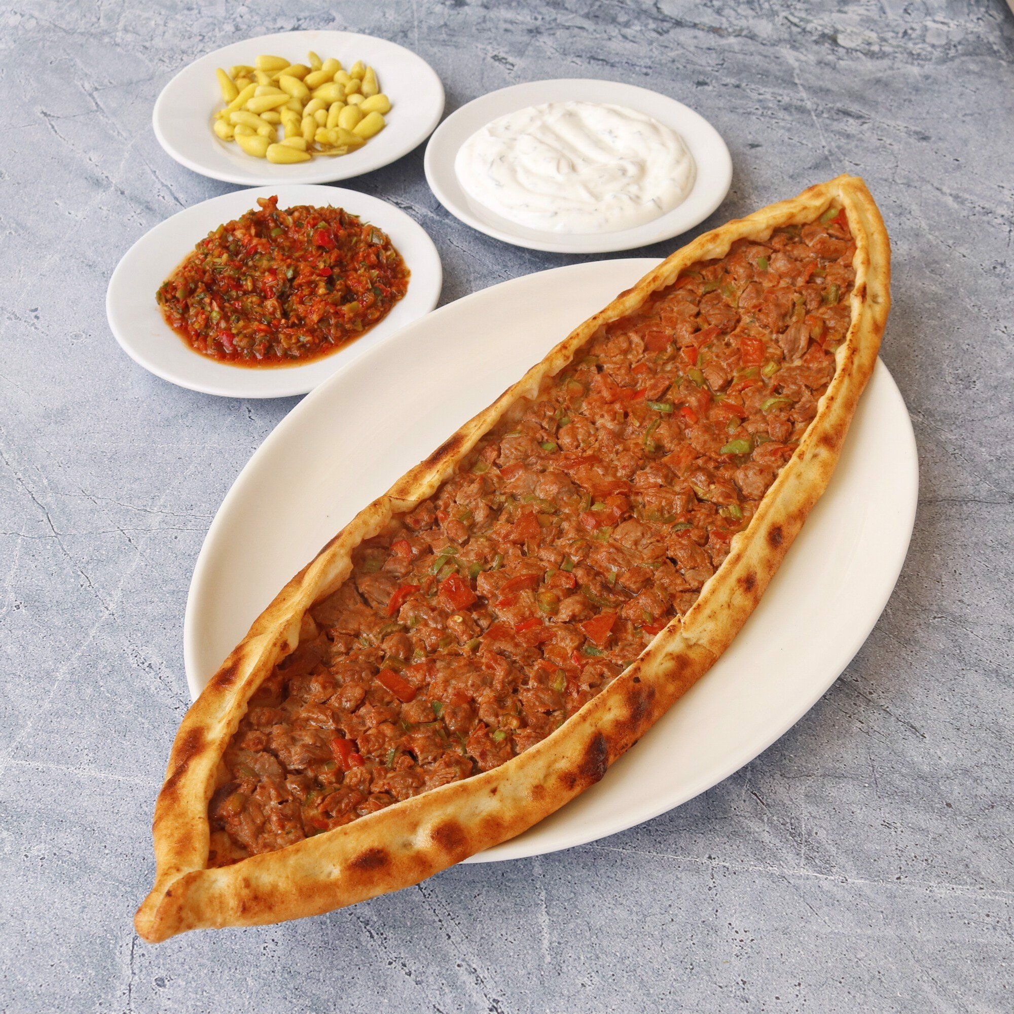 Kuşbaşılı Pide